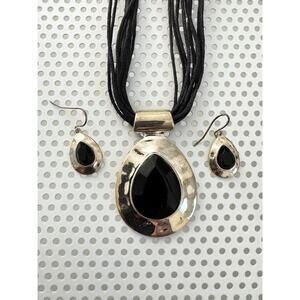 Necklace with Black Stone Pendant and Matching Earrings